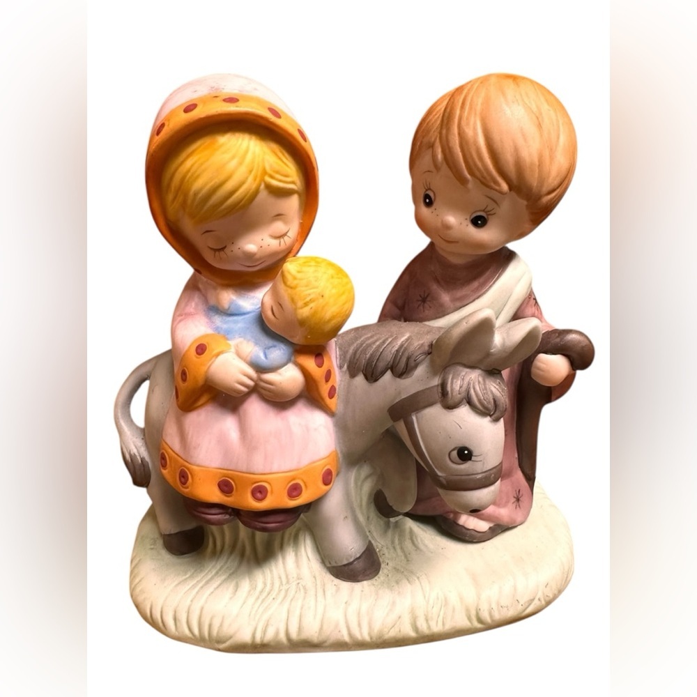 Vintage HOMCO Christmas Decor Mary Joseph & Baby Jesus Figurine 5608